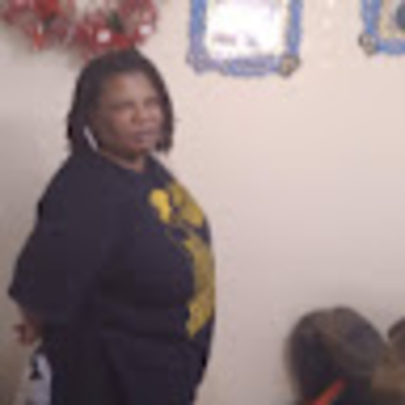 Meet your Posher, Keva - Picture 1 of 1